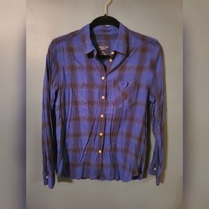 American Eagle Blue & Black Plaid Button Down